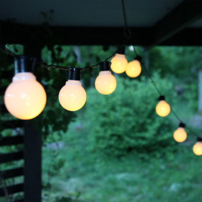 Baltu-lempuciu-girlianda-lauko-PARTAJ-BLACK-HR-JPG_476-29_MB_001