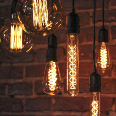 Dekoratyvine-retro-edisono-vintazine-kaitrine-lempute-T30