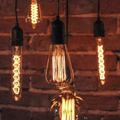 Dekoratyvine-retro-edisono-vintazine-kaitrine-lempute-linija-ST64-3