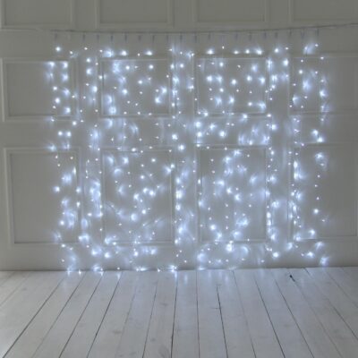 LED-uzuolaida-balta-baltas-laidas-kaledine-1