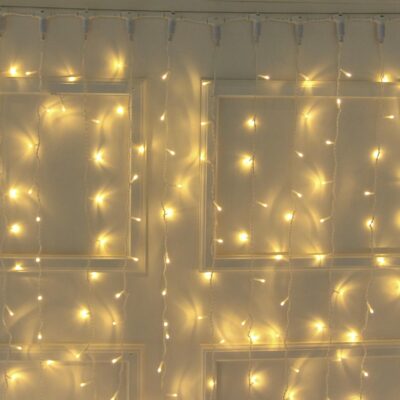 LED-uzuolaida-geltona-juodas-laidas-kaledine-4