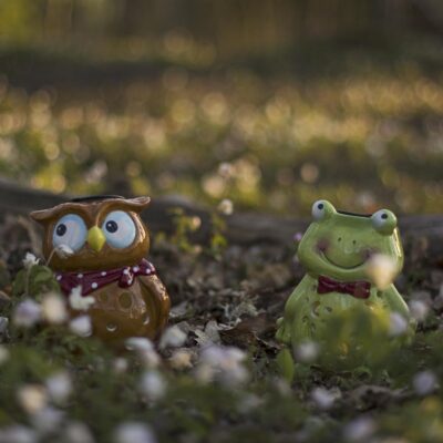 Sodo-lauko-dekoracija-zibintas-saulės-baterijos-elementai_479-12,479-14_MB_001