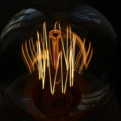 Kaitrine-dekoratyvine-lempute-G95-vintažinė-edisono-4