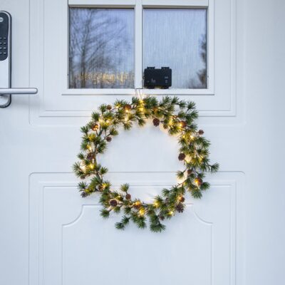 pakabinama kaledine dekoracija baterijos 612-29