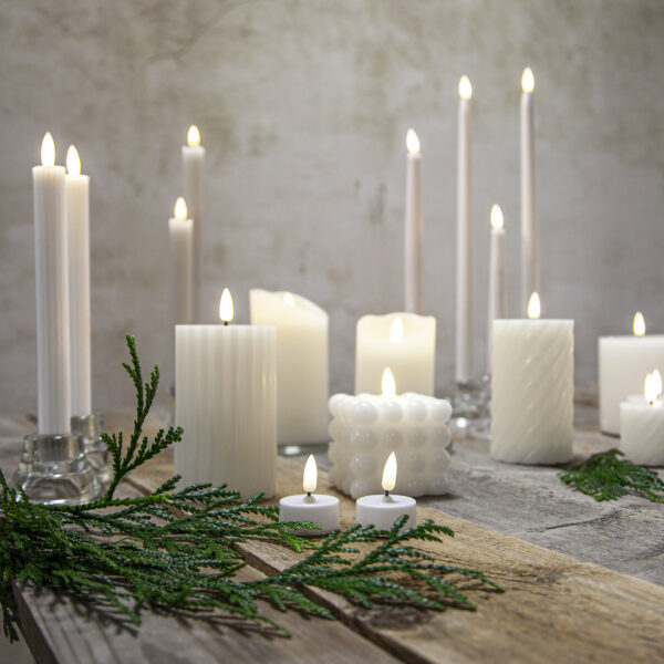 LED žvakė STRIPE WHITE (15 cm)  